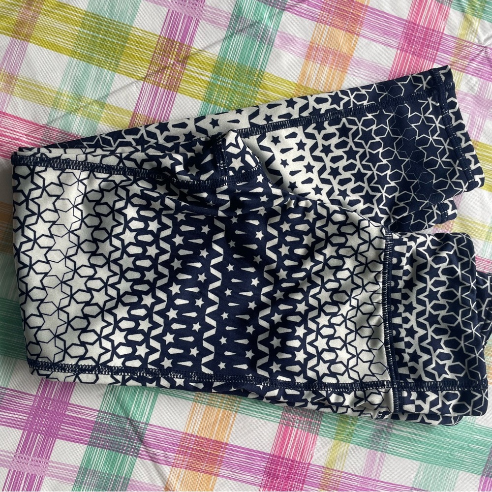 GAP Navy and White Geometric Leggings